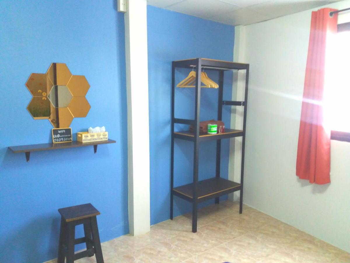 U&D Guest House Bangkok Ngoại thất bức ảnh