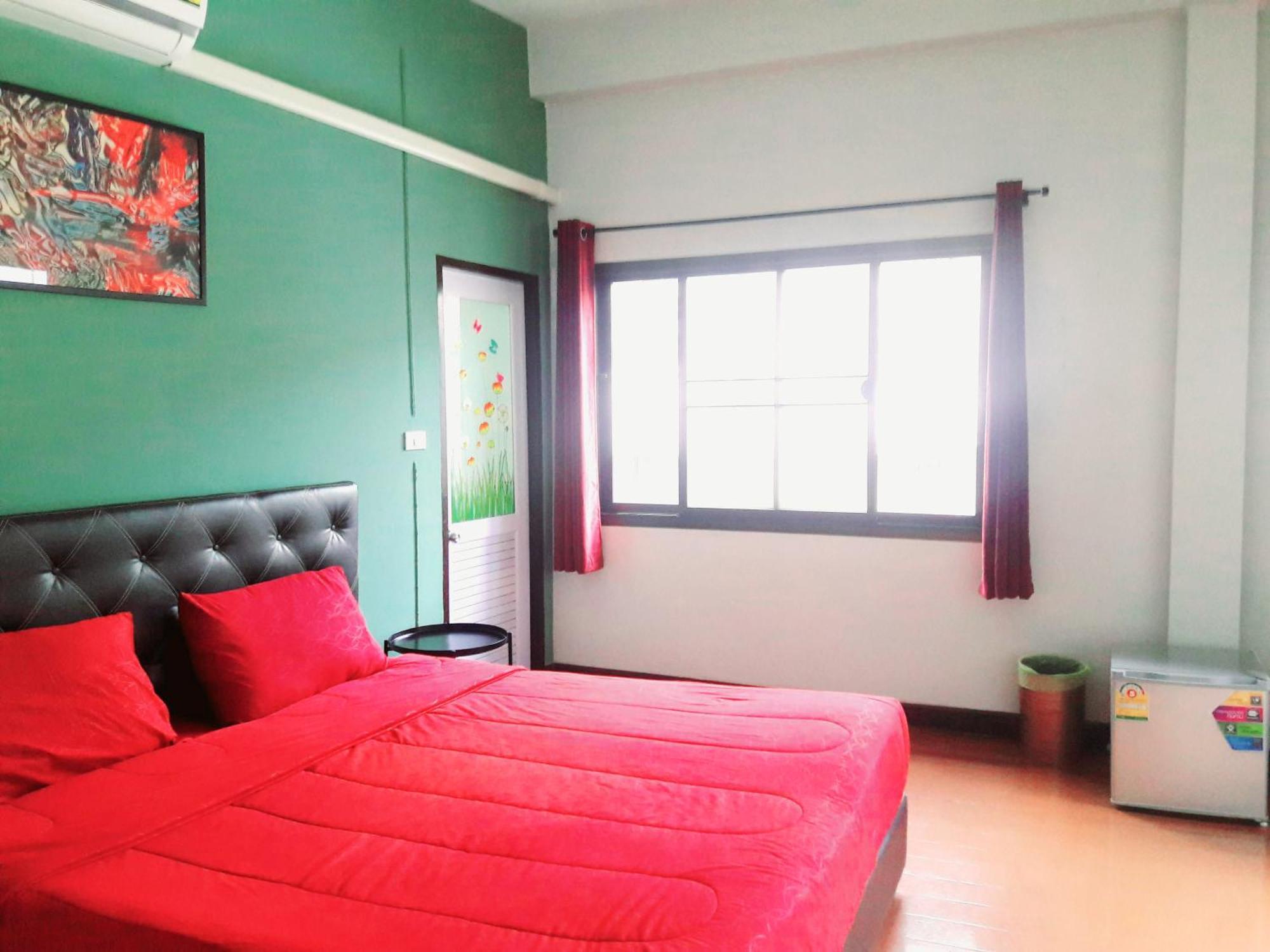 U&D Guest House Bangkok Ngoại thất bức ảnh